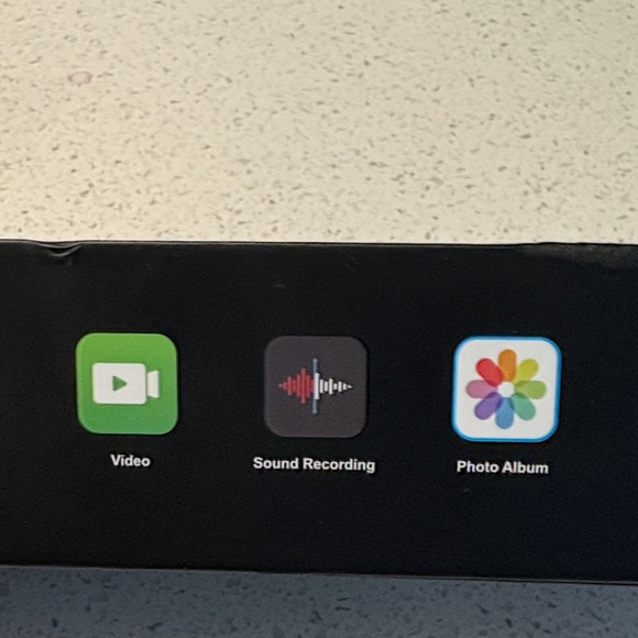 Smartwatch - Silver - Picture 7 of 10